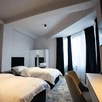 Cristal Hotel 3*