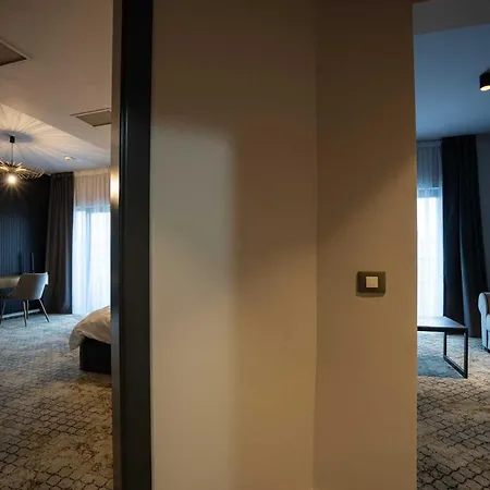 Cristal Hotel Kluž