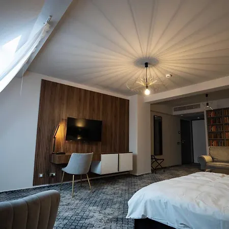 Cristal Ξενοδοχείο 3*