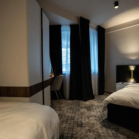 Hotel Cristal 3*