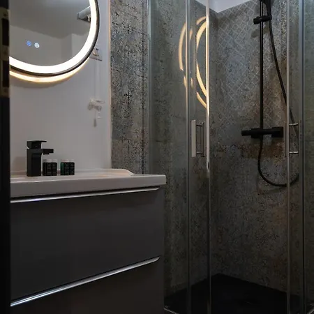Cristal Hotel
