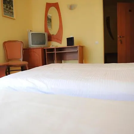 Ξενοδοχείο Cristal 3*